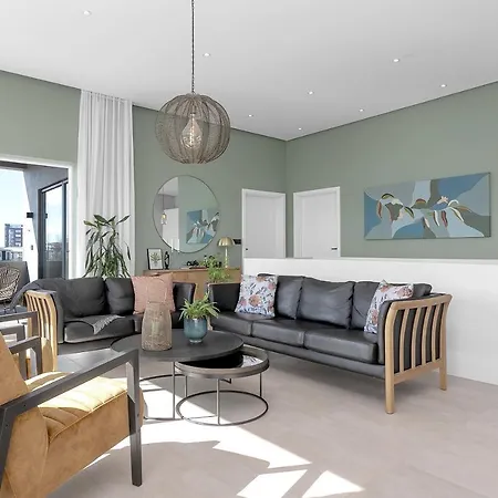 Villa Luxurious With Stunning Views