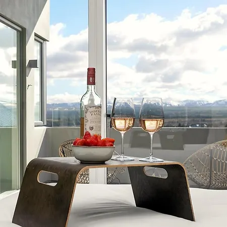 Villa Luxurious With Stunning Views